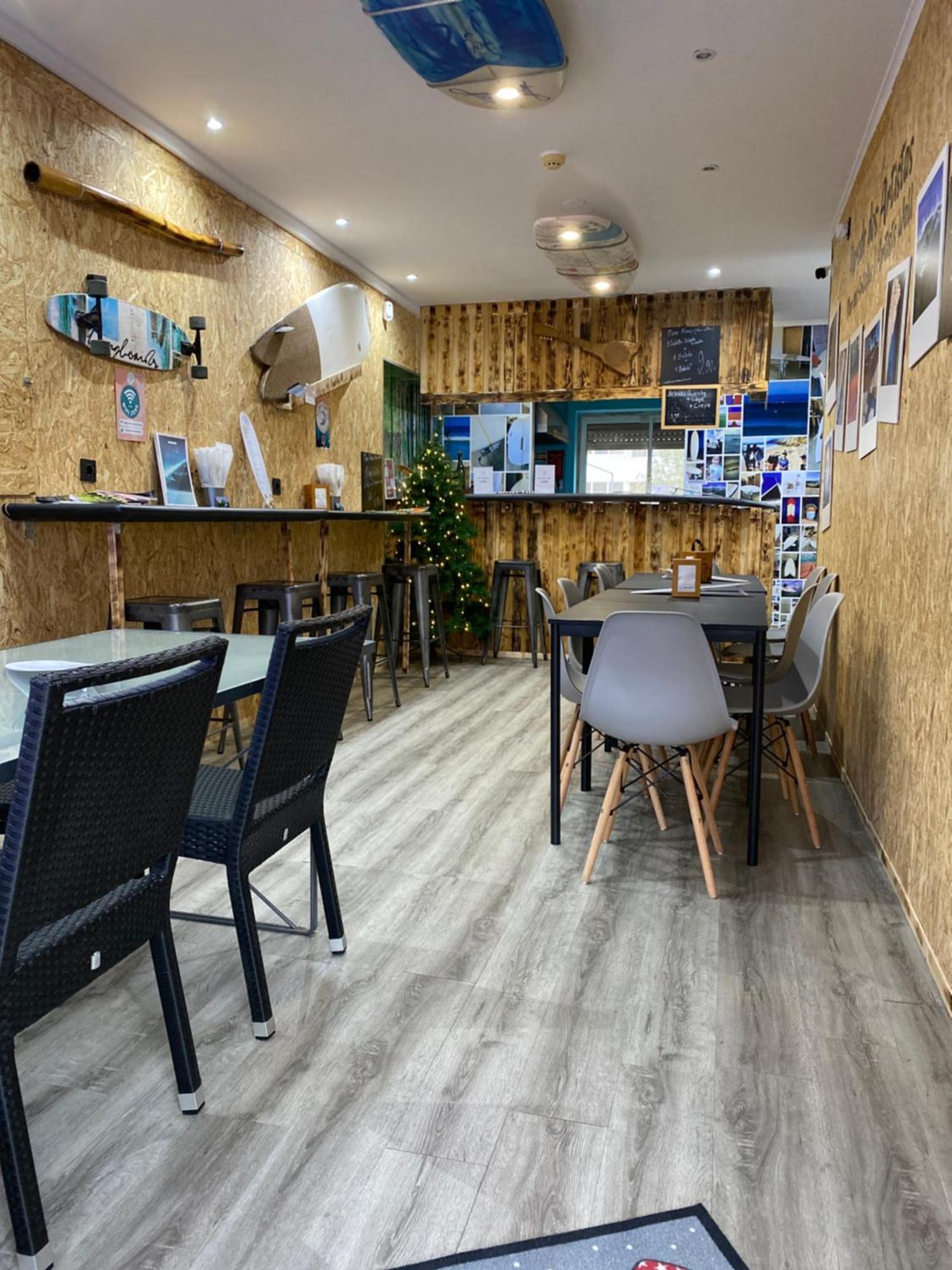 Ateliersurf29 Guest House Almada Luaran gambar